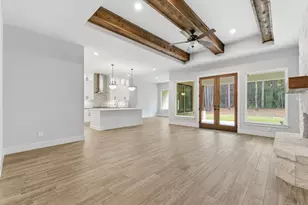 240 Grand View View, Huntsville, TX 77340 - Photo 6