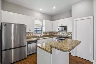 5813 Darling St, Houston, TX 77007 - Photo 6