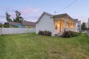 1303 Summer St, Houston, TX 77007 - Photo 2