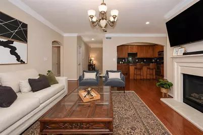 2400 McCue Road #401, Houston, TX 77056 - Photo 8