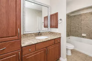 2400 McCue Rd, Houston, TX 77056 - Photo 22