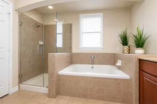 2400 McCue Rd, Houston, TX 77056 - Photo 20