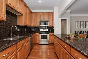 2400 McCue Rd, Houston, TX 77056 - Photo 10