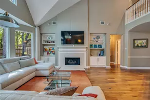 131 W Slatestone Cir, The Woodlands, TX 77382 - Photo 12