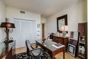 651 Bering Dr, Houston, TX 77057 - Photo 32