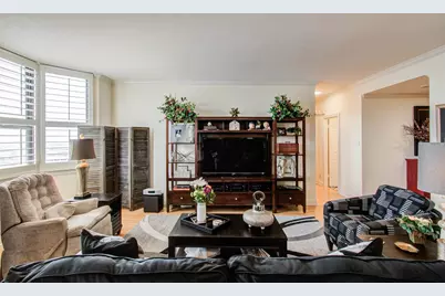 651 Bering Drive #1502, Houston, TX 77057 - Photo 8