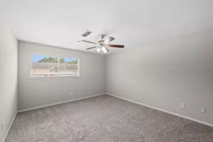 925 Memorial Village Dr, Houston, TX 77024 - Photo 20