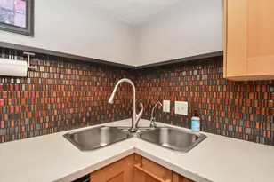 2601 Bellefontaine St, Houston, TX 77025 - Photo 18