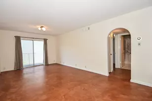 2601 Bellefontaine St, Houston, TX 77025 - Photo 8