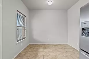 10414 Whisper Bluff Dr, Humble, TX 77396 - Photo 18