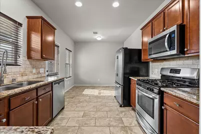 10414 Whisper Bluff Drive, Humble, TX 77396 - Photo 14