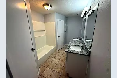 10028 Ridgecoral Drive, Houston, TX 77038 - Photo 6