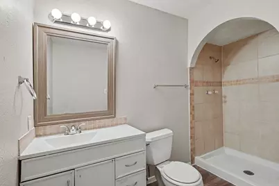 15430 Camino Del Sol Drive, Houston, TX 77083 - Photo 14