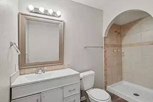 15430 Camino Del Sol Dr, Houston, TX 77083 - Photo 14