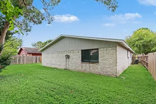 15430 Camino Del Sol Dr, Houston, TX 77083 - Photo 22