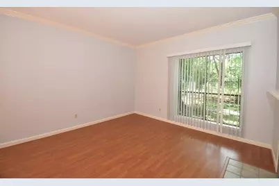 6602 Harbor Town Drive #605, Houston, TX 77036 - Photo 8