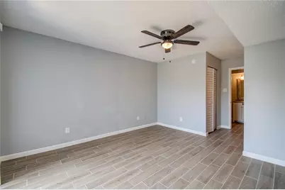 810 Dunson Glen Drive #404, Houston, TX 77090 - Photo 16