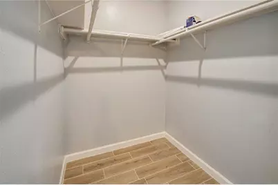 810 Dunson Glen Drive #404, Houston, TX 77090 - Photo 12