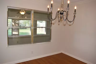 5911 Hornwood Drive, Houston, TX 77081 - Photo 6