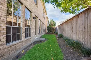 2802 Briarhurst Park, Houston, TX 77057 - Photo 24