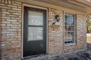7315 Housman St, Houston, TX 77055 - Photo 6