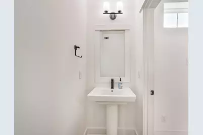 8321 Springwood Canyon Lane, Houston, TX 77055 - Photo 24