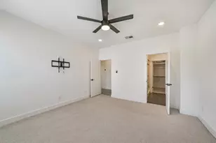 8321 Springwood Cyn Ln, Houston, TX 77055 - Photo 26