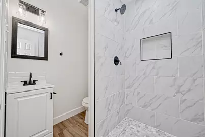 5609 Denmark Street #C, Houston, TX 77028 - Photo 4