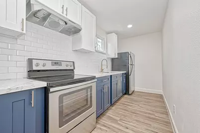 5609 Denmark Street #C, Houston, TX 77028 - Photo 6