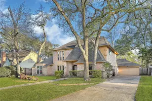 5619 Spanish Oak Dr, Houston, TX 77066 - Photo 2