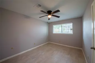 1011 Twinbrooke Drive, Houston, TX 77088 - Photo 26