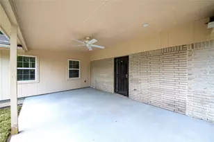 1011 Twinbrooke Dr, Houston, TX 77088 - Photo 32