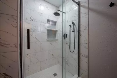 1011 Twinbrooke Drive, Houston, TX 77088 - Photo 12