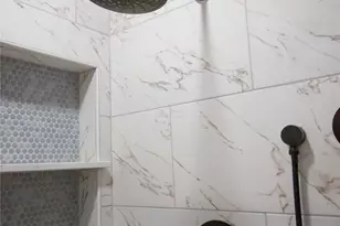 1011 Twinbrooke Dr, Houston, TX 77088 - Photo 24