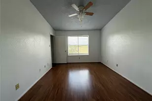 10555 Turtlewood Ct, Houston, TX 77072 - Photo 6