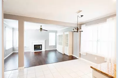 22 S Lace Arbor Drive, The Woodlands, TX 77382 - Photo 10