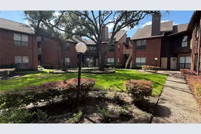 3100 Walnut Bend Lane #319, Houston, TX 77042 - Photo 16
