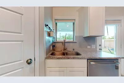 6922 Scarlet Sagebrush Street, Katy, TX 77449 - Photo 16