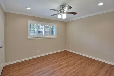14119 Kellywood Lane, Houston, TX 77079 - Photo 20