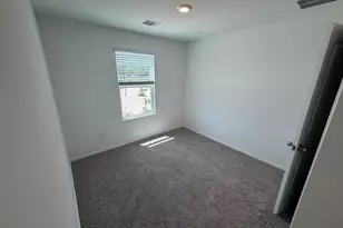 6003 Pineapple St, Houston, TX 77048 - Photo 14
