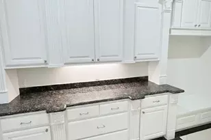 9206 Westview Dr, Houston, TX 77055 - Photo 20