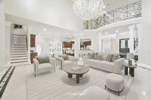 9206 Westview Dr, Houston, TX 77055 - Photo 14