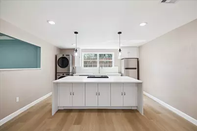 9206 Westview Drive, Houston, TX 77055 - Photo 40