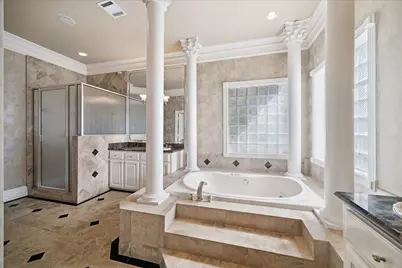 9206 Westview Drive, Houston, TX 77055 - Photo 28