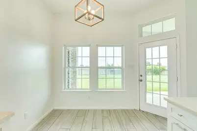 2040 Twin Lakes Boulevard, West Columbia, TX 77486 - Photo 10