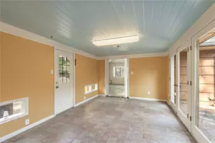 2001 Ave Q, Huntsville, TX 77340 - Photo 6