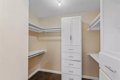 3618 Kansas Street, Fresno, TX 77545 - Photo 32