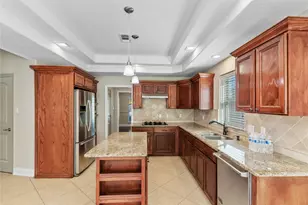 3618 Kansas St, Fresno, TX 77545 - Photo 14