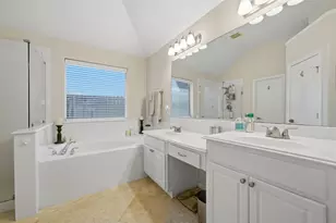 11303 Sailwing Creek Ct, Pearland, TX 77584 - Photo 32