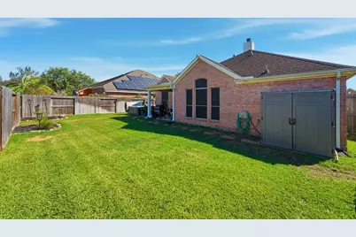 11303 Sailwing Creek Court, Pearland, TX 77584 - Photo 38